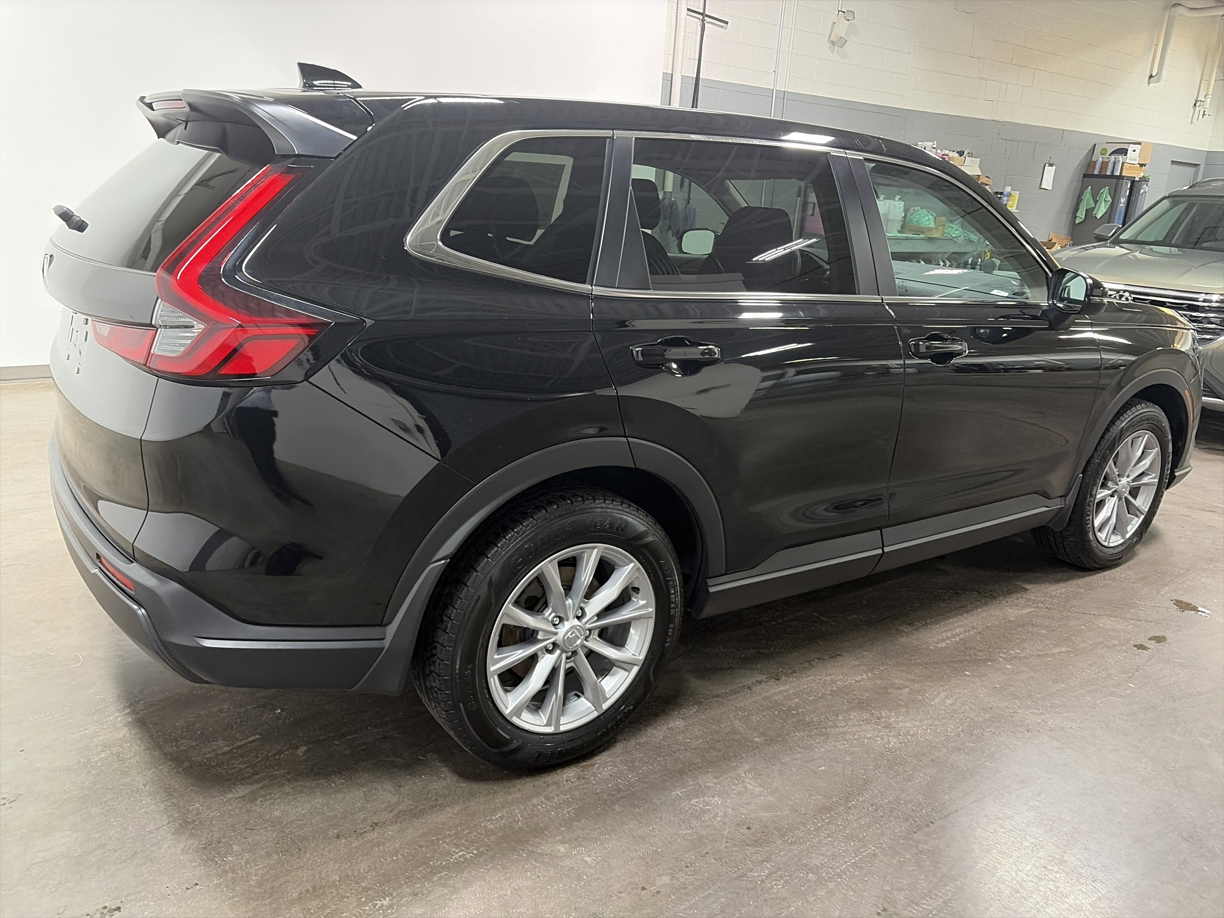 2023 Honda CR-V EX