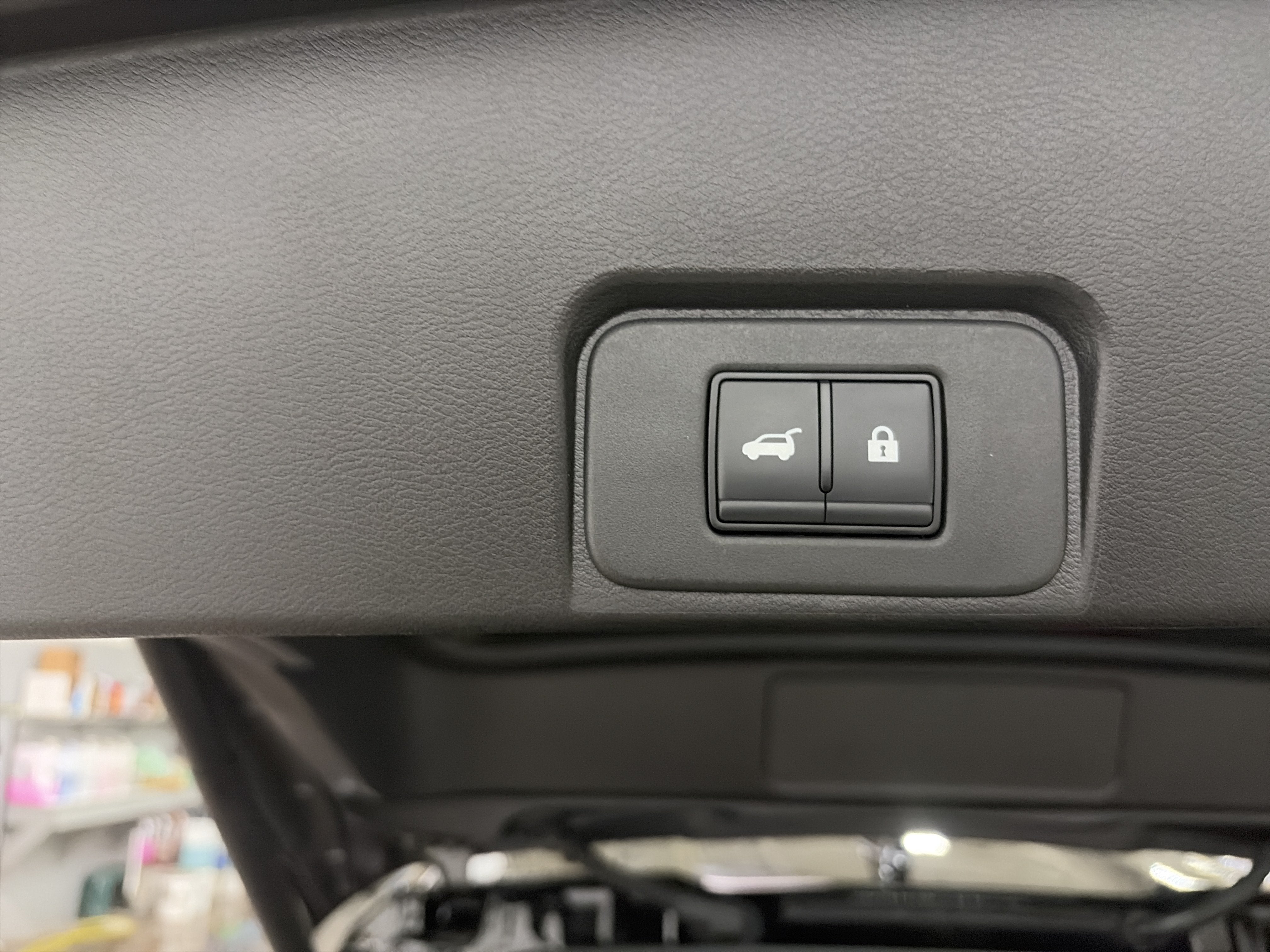 2026 Nissan Rogue SL