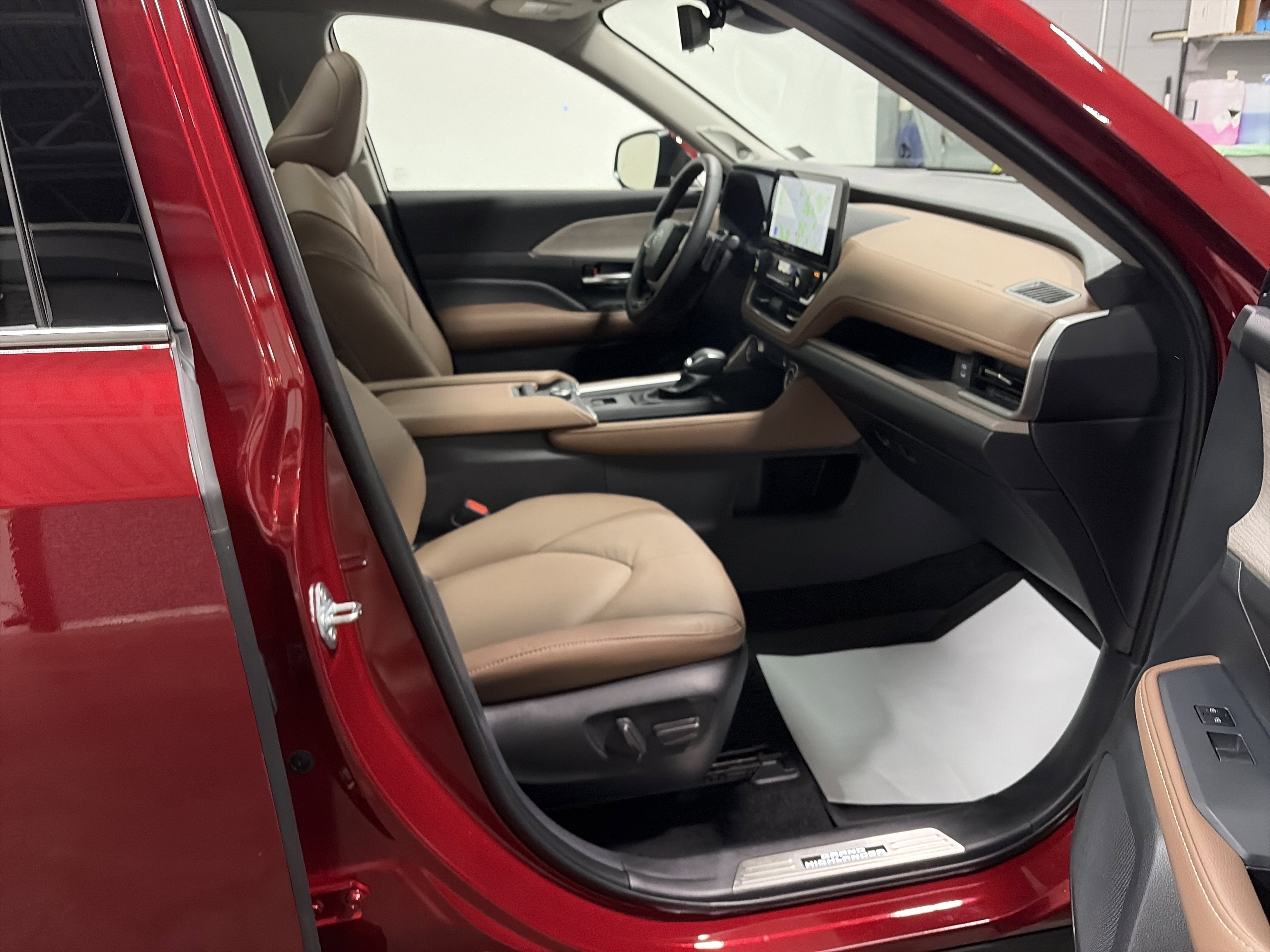 2025 Toyota Grand Highlander Platinum