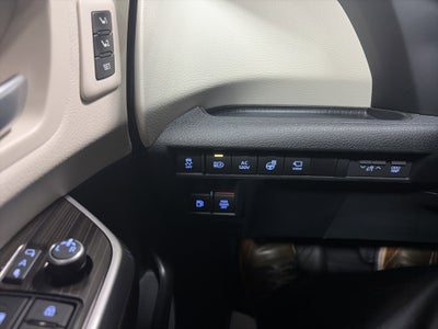 2024 Toyota Sienna Platinum