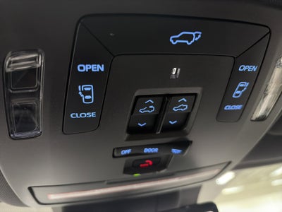 2024 Toyota Sienna Platinum