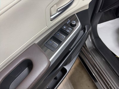 2024 Toyota Sienna Platinum