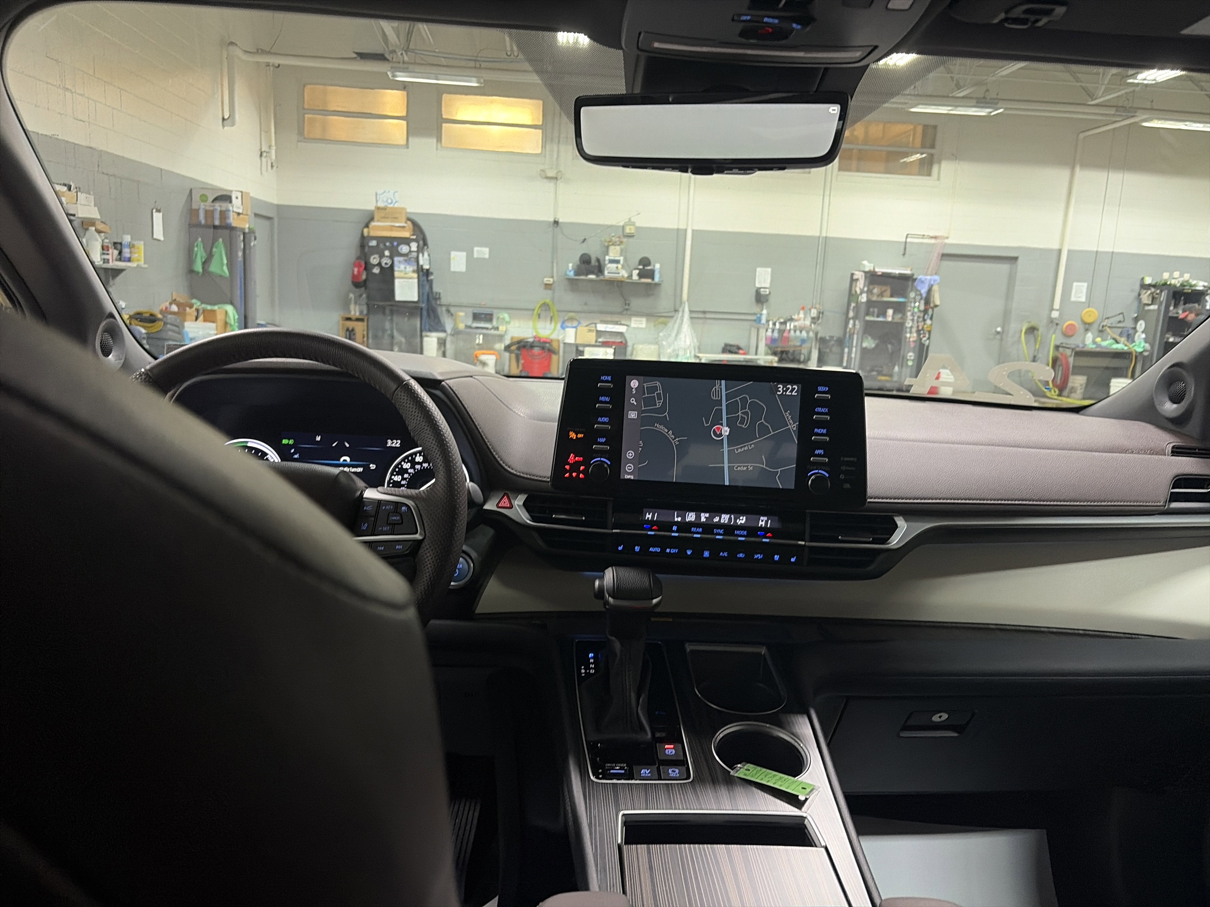 2024 Toyota Sienna Platinum