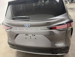 2024 Toyota Sienna Platinum