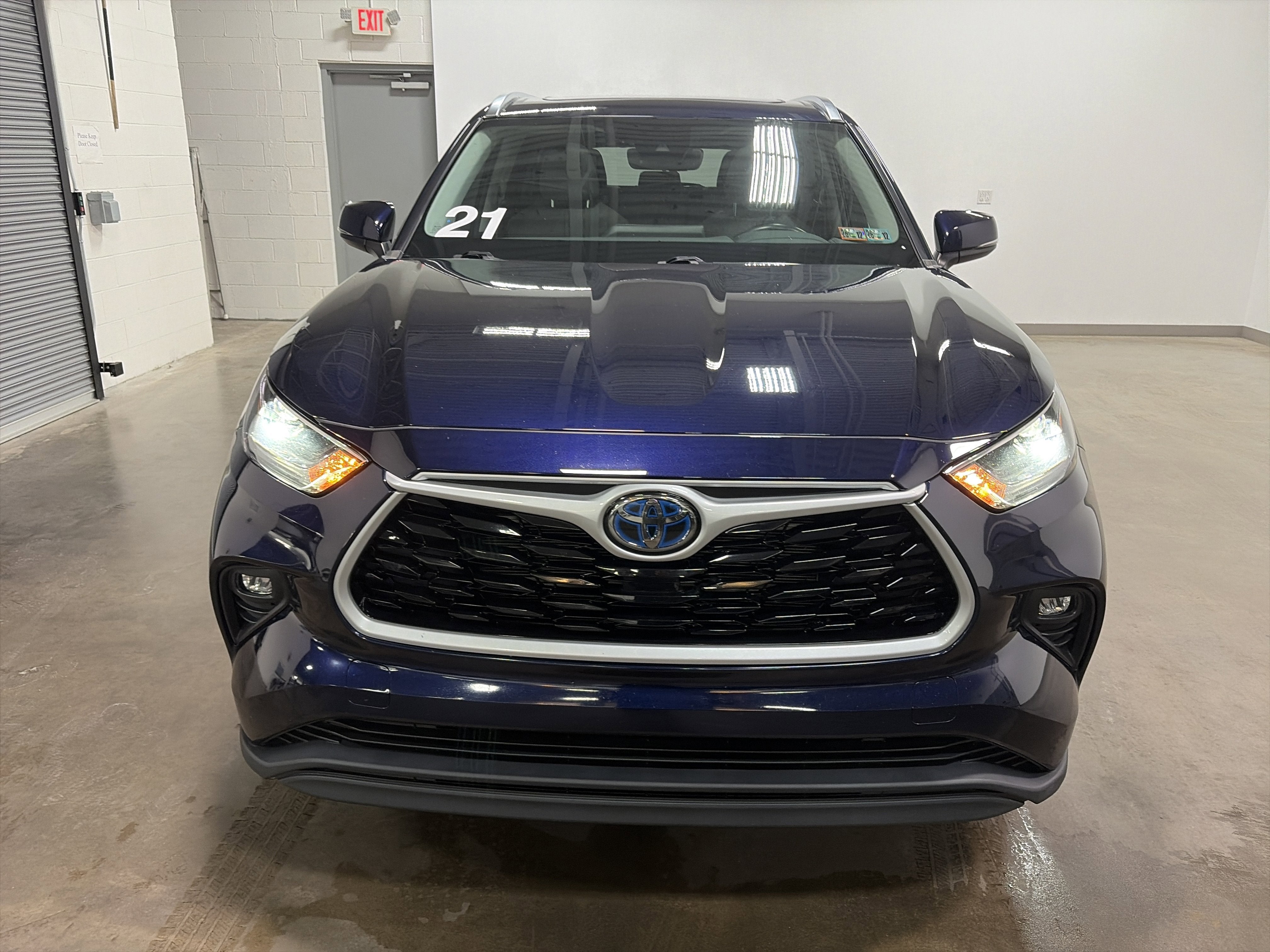 2021 Toyota Highlander Hybrid XLE