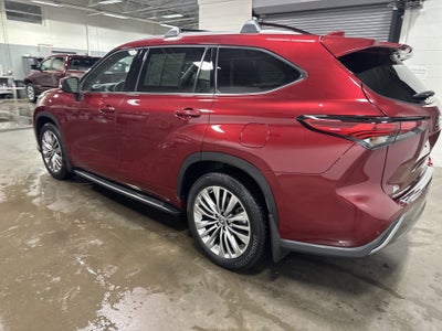 2023 Toyota Highlander Platinum