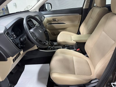 2018 Mitsubishi Outlander SE