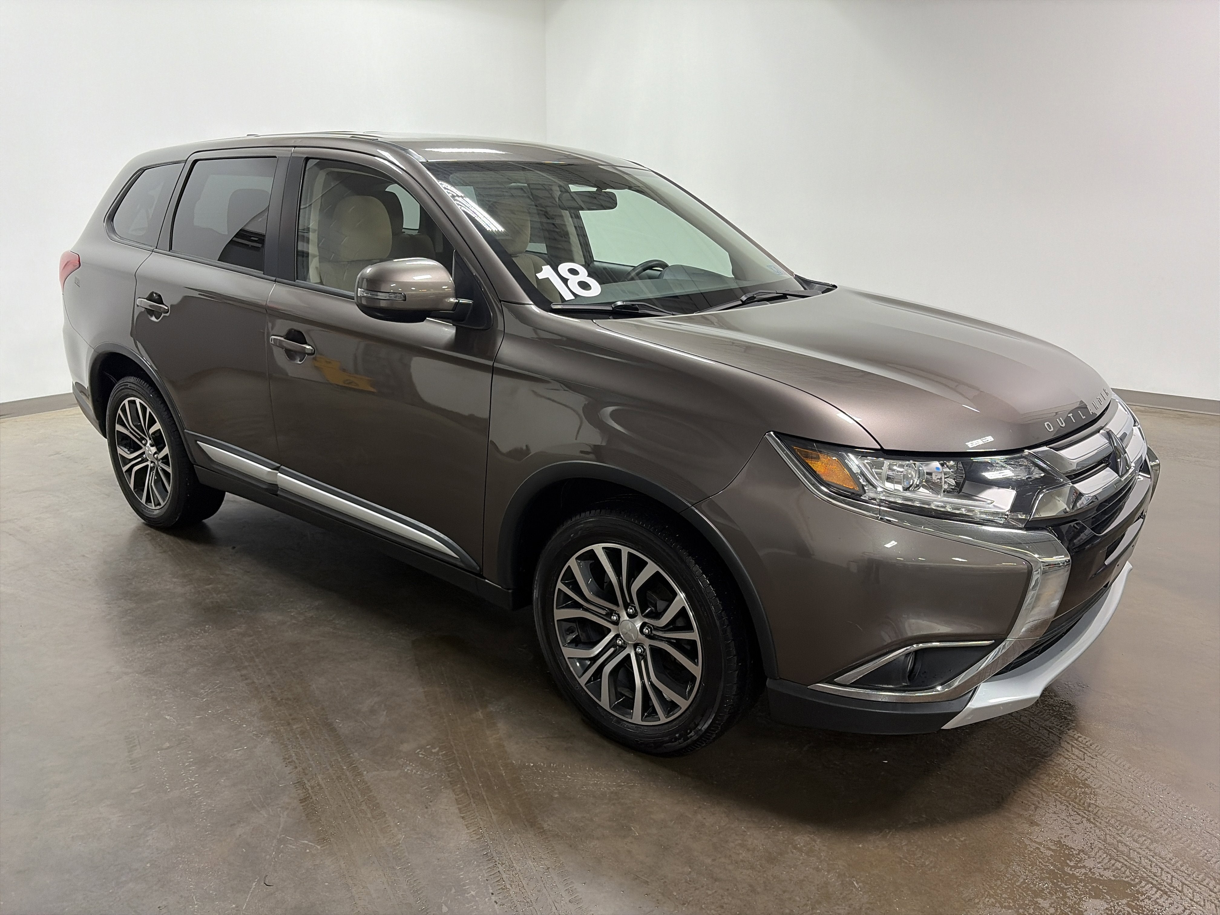 2018 Mitsubishi Outlander SE