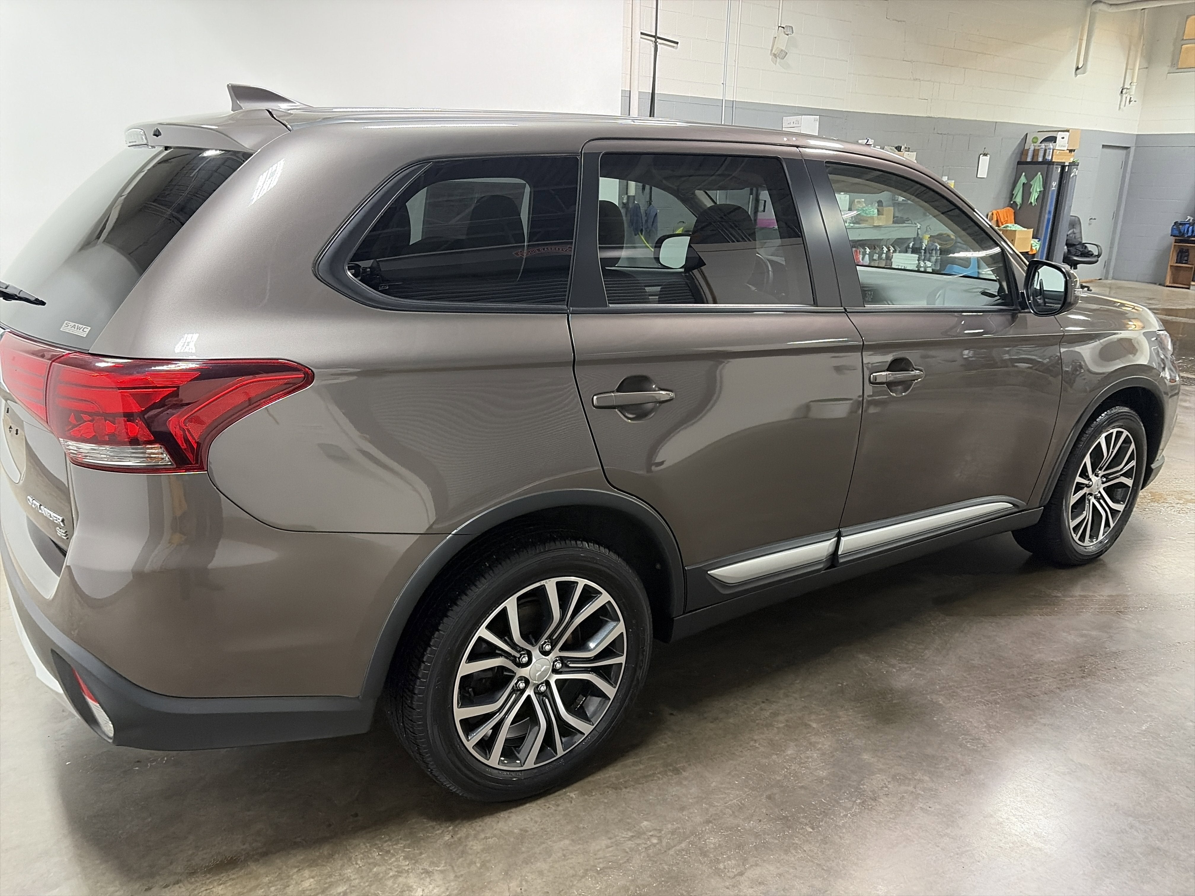 2018 Mitsubishi Outlander SE