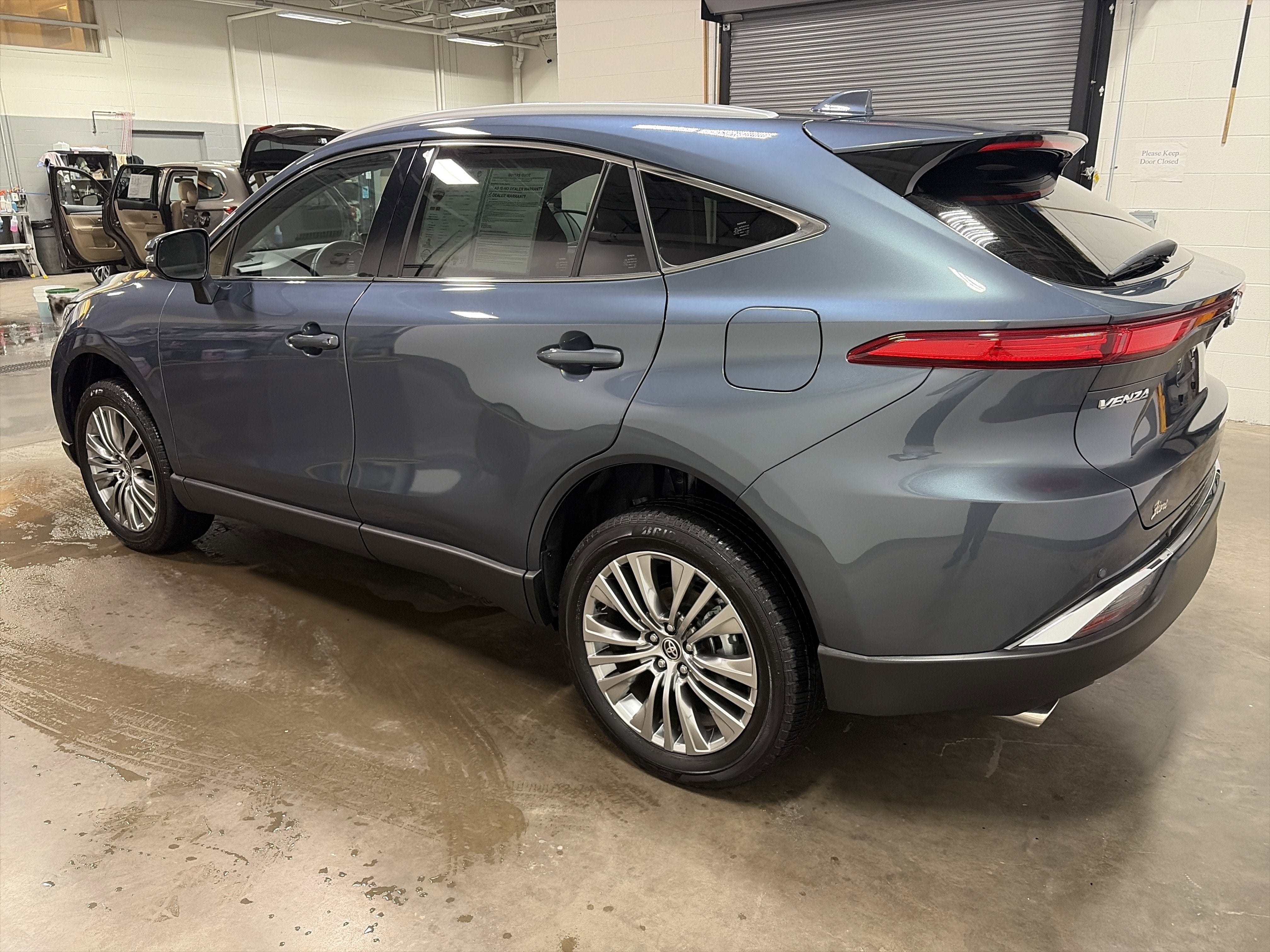 2024 Toyota Venza XLE