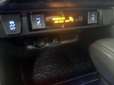 2019 Toyota RAV4 Hybrid XLE