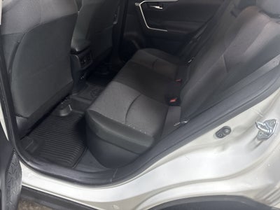 2019 Toyota RAV4 Hybrid XLE