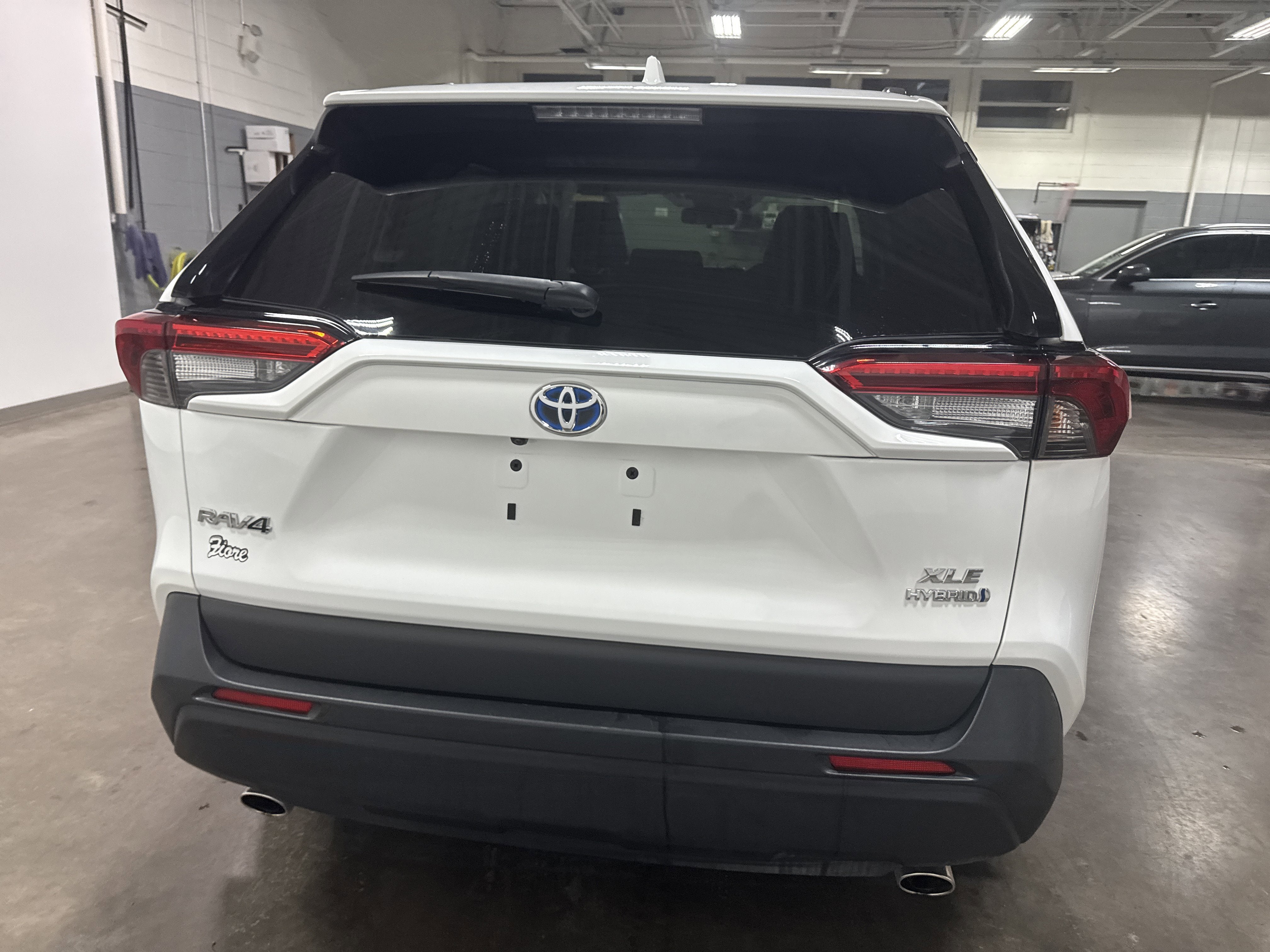 2019 Toyota RAV4 Hybrid XLE