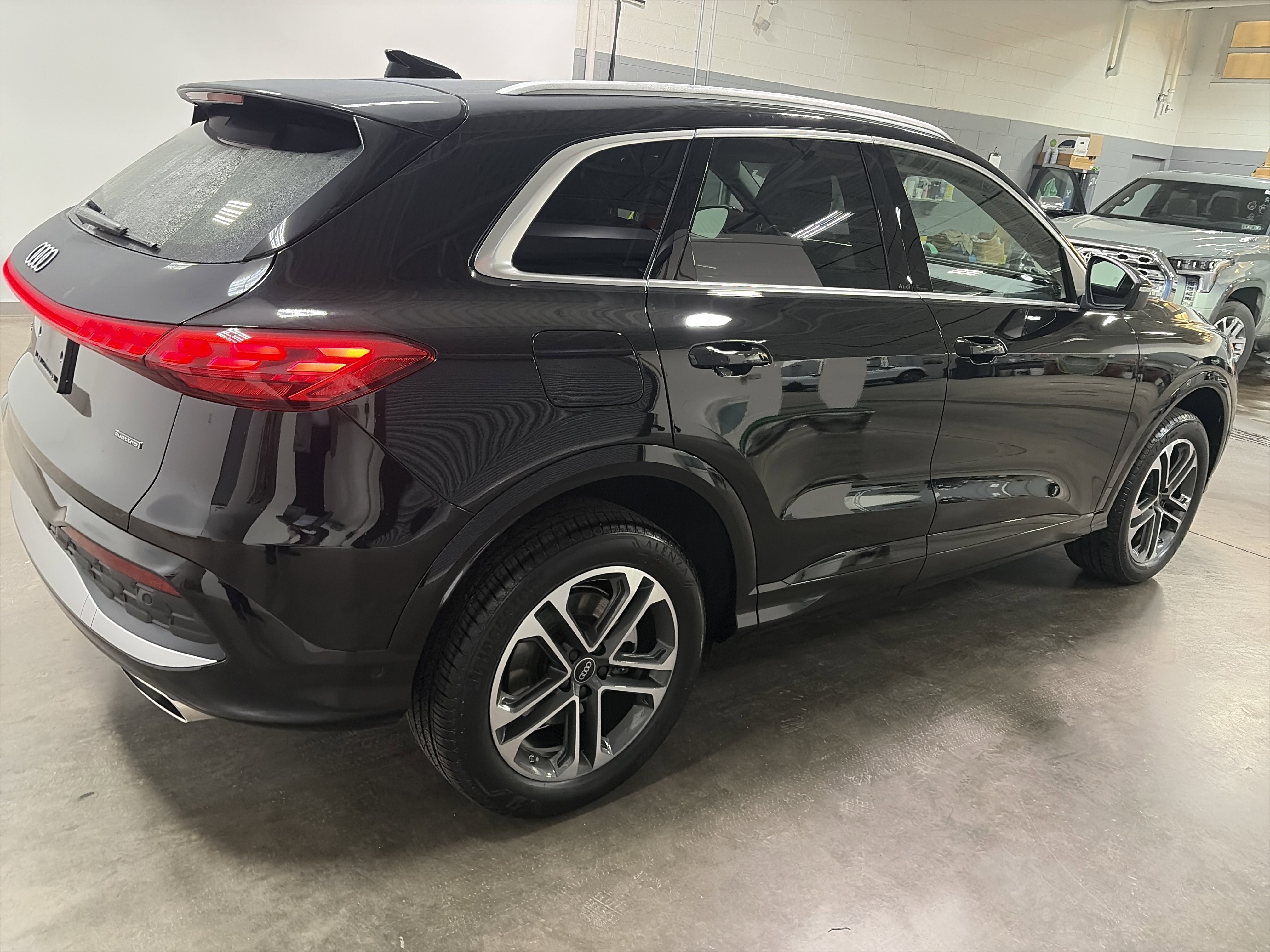 2025 Audi Q5 Premium