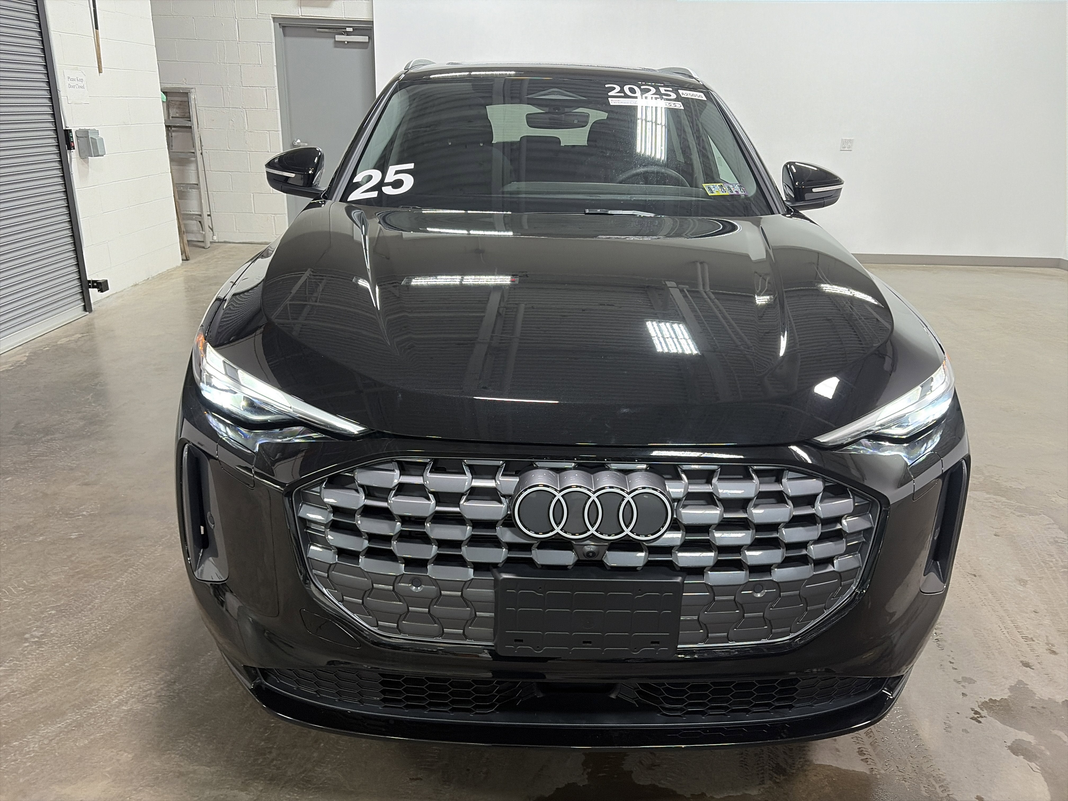 2025 Audi Q5 Premium