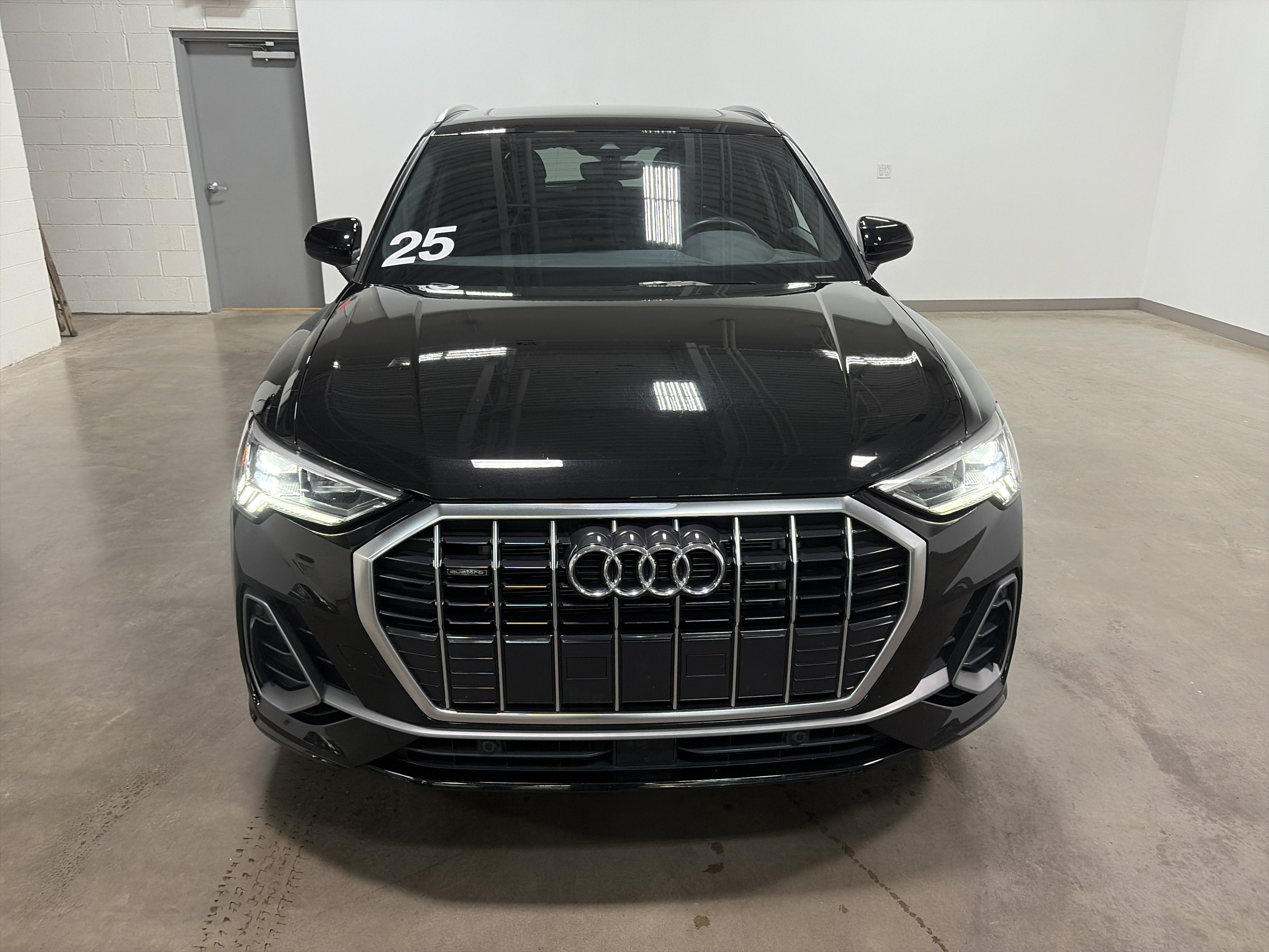 2025 Audi Q3 S line Premium