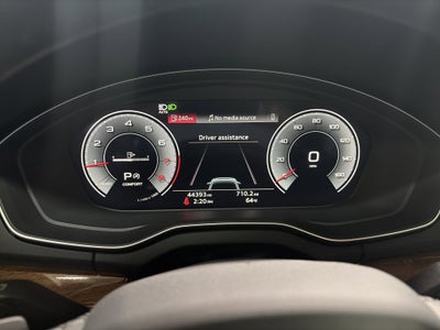 2022 Audi Q5 S line Premium Plus