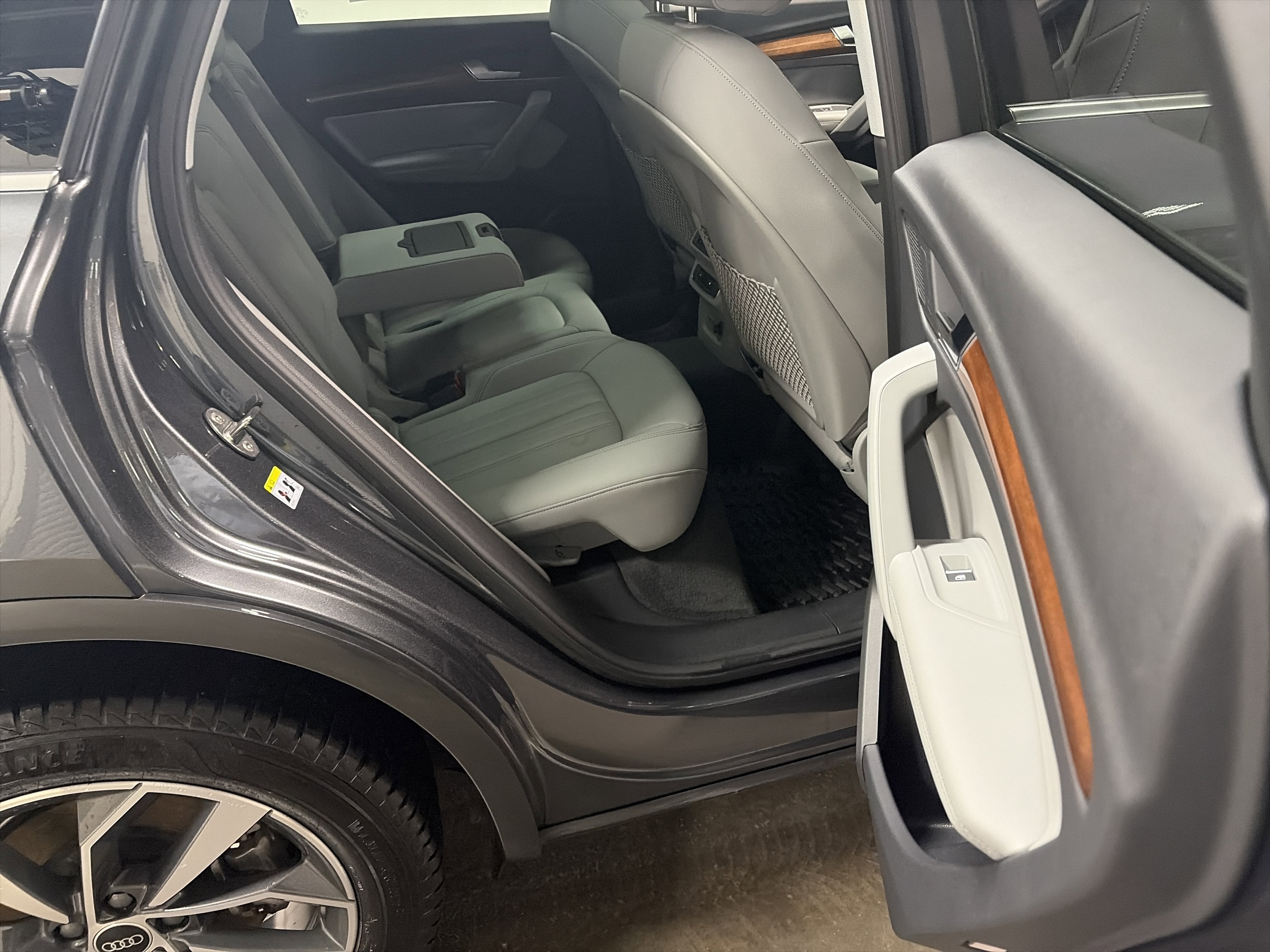 2022 Audi Q5 S line Premium Plus