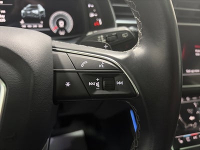 2023 Audi Q8 Premium Plus