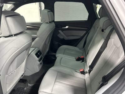 2024 Audi Q5 S line Prestige