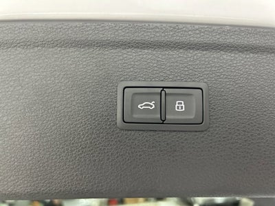 2024 Audi Q5 S line Prestige