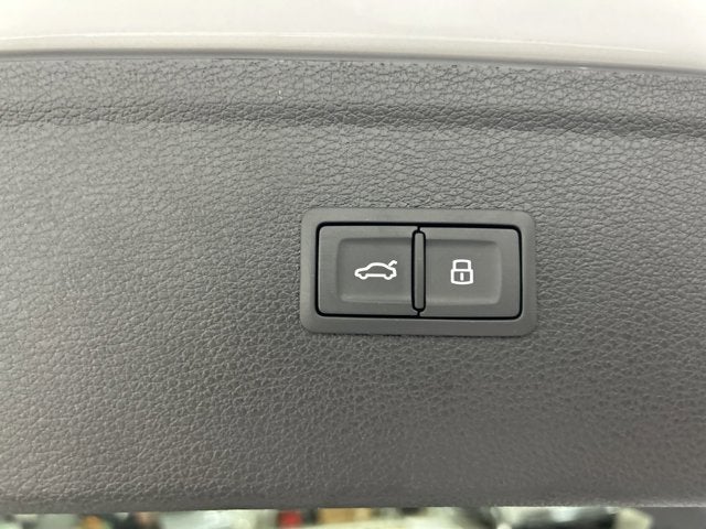 2024 Audi Q5 S line Prestige