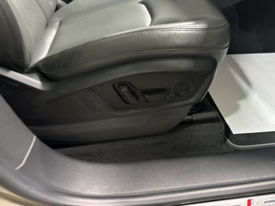 2019 Audi Q8 Prestige