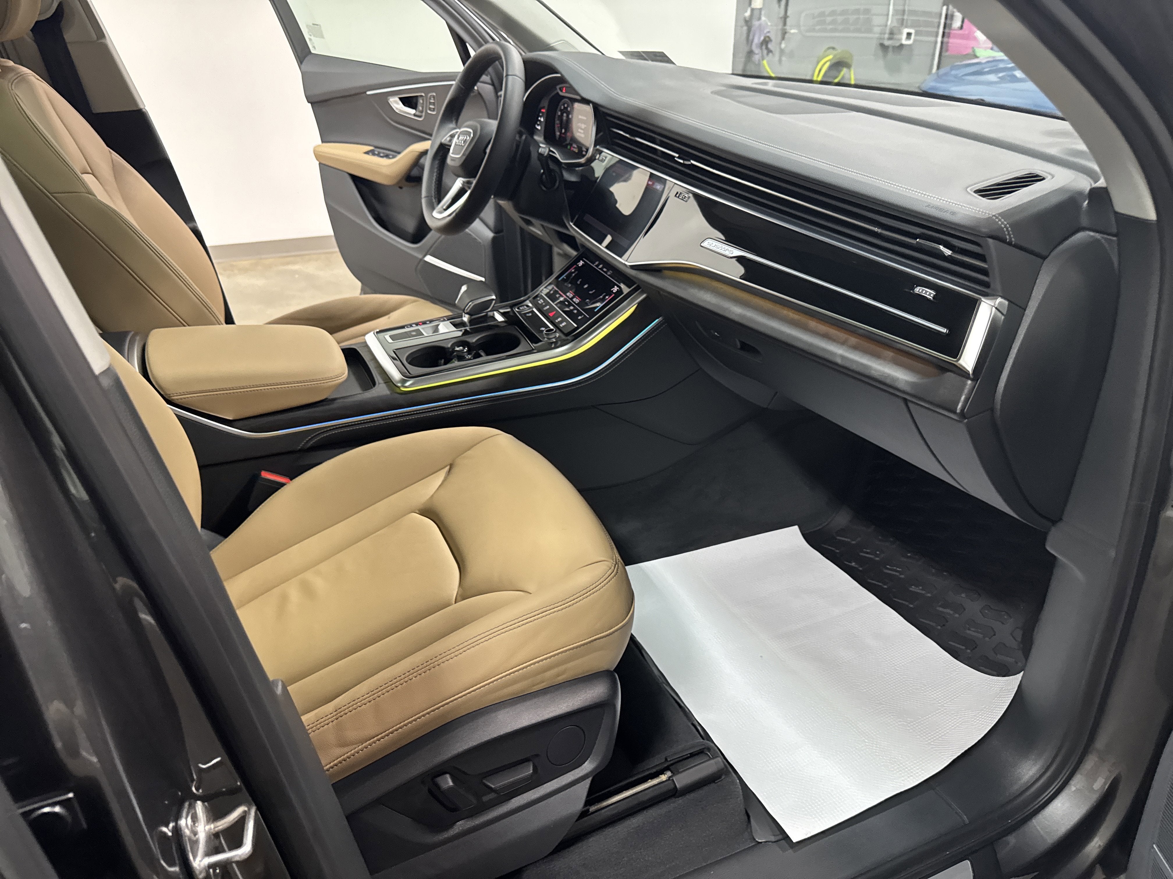 2025 Audi Q7 Premium Plus