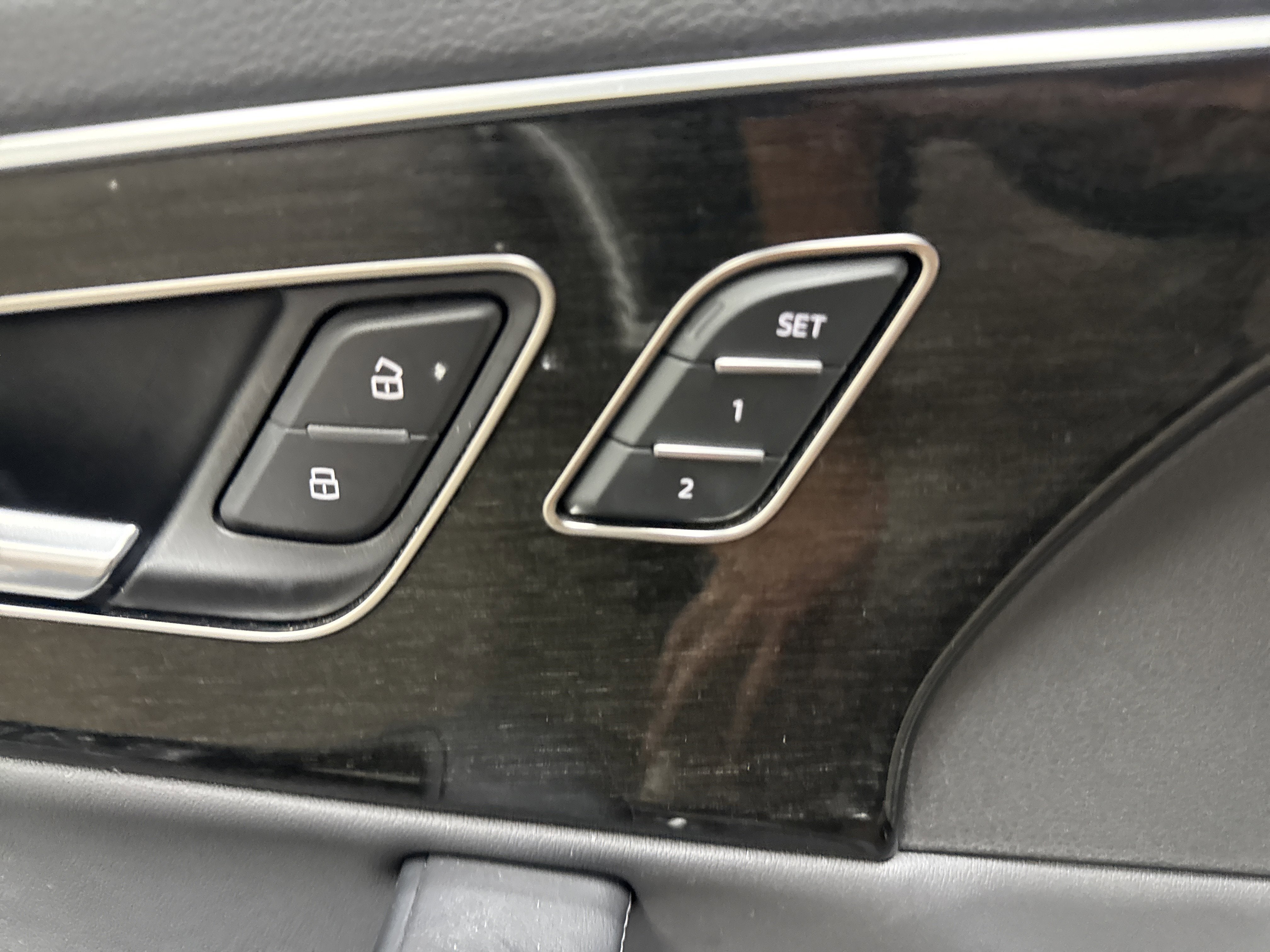 2023 Audi Q7 Premium Plus