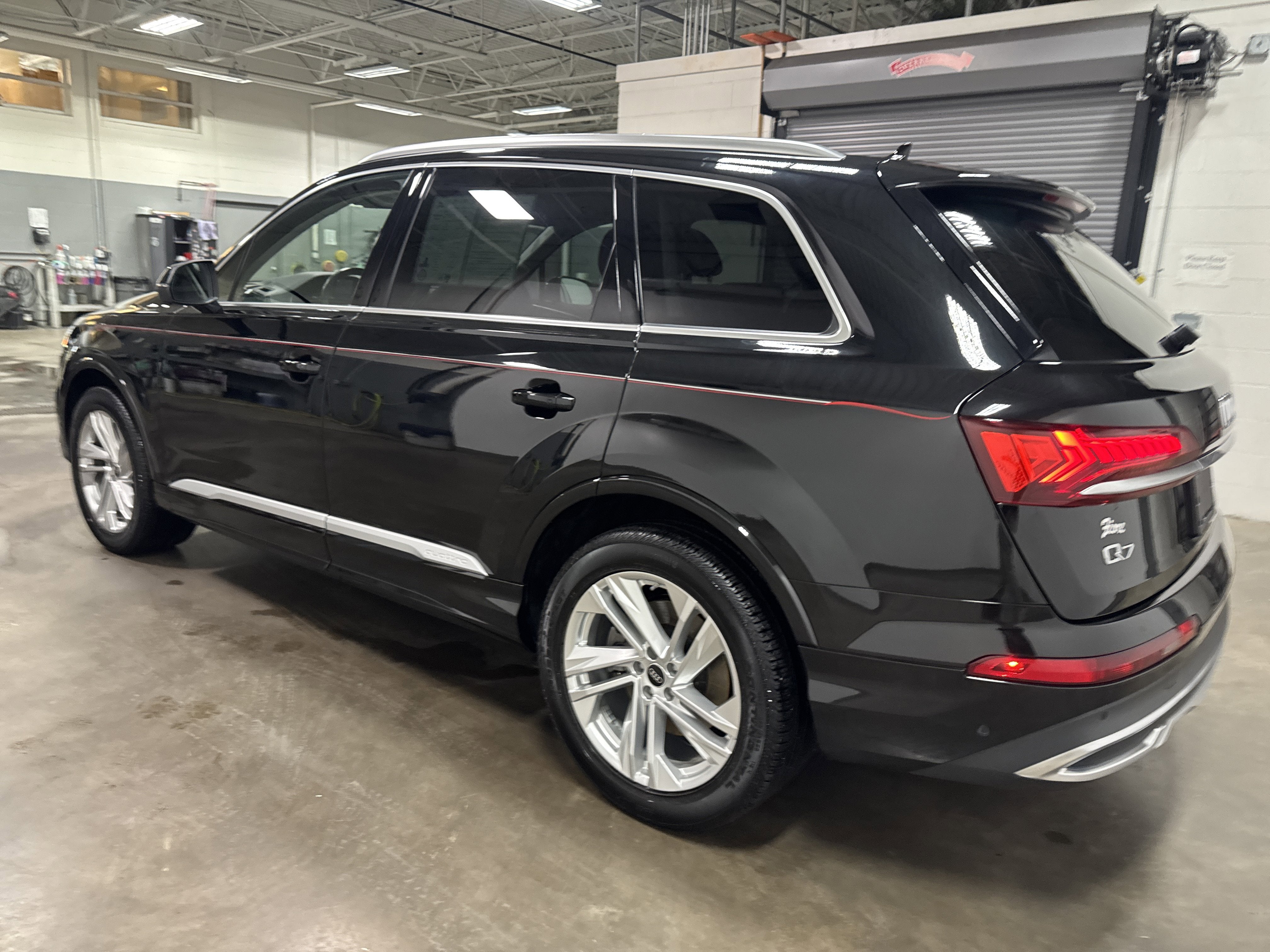 2023 Audi Q7 Premium Plus
