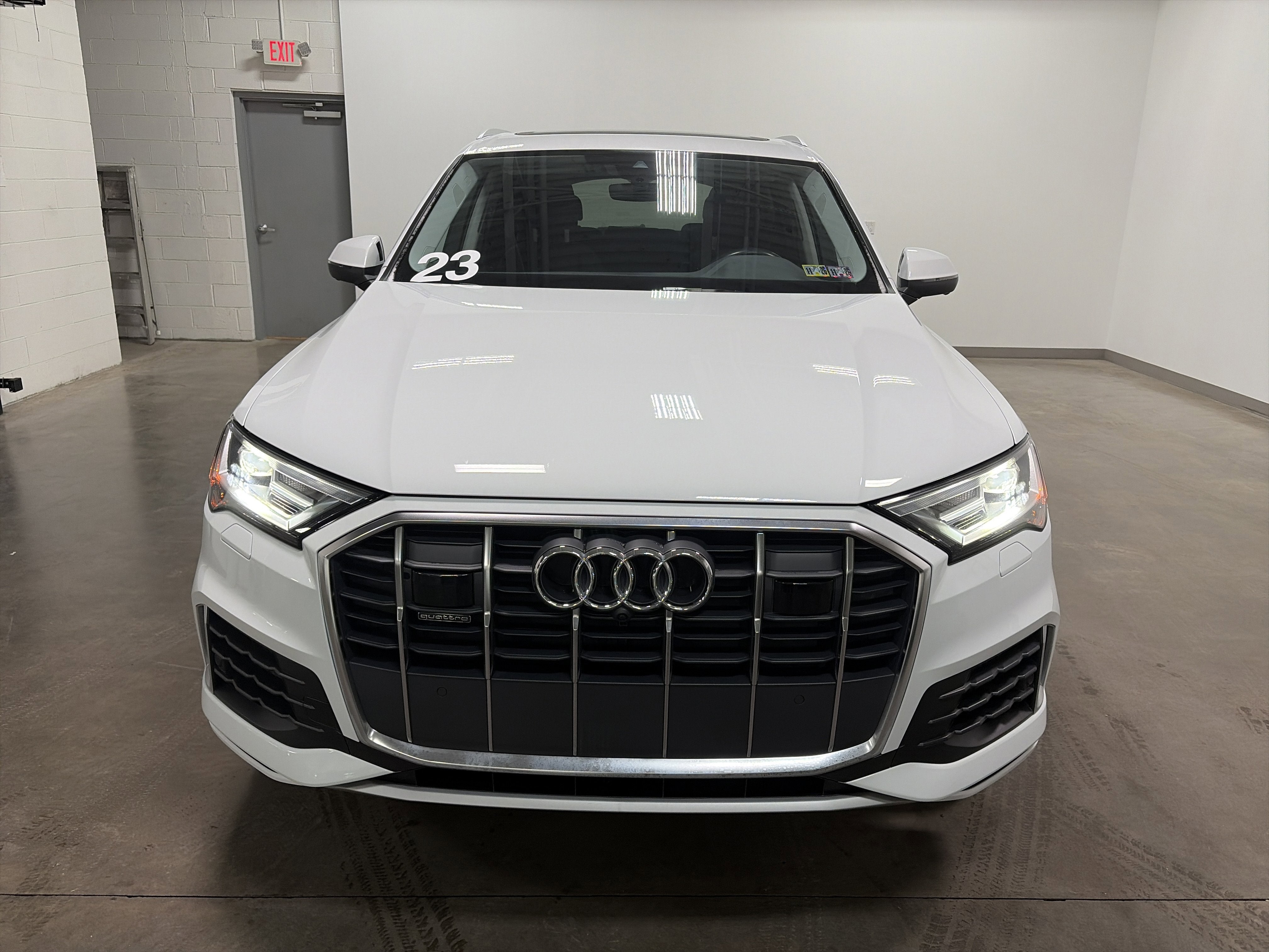 2023 Audi Q7 Premium Plus