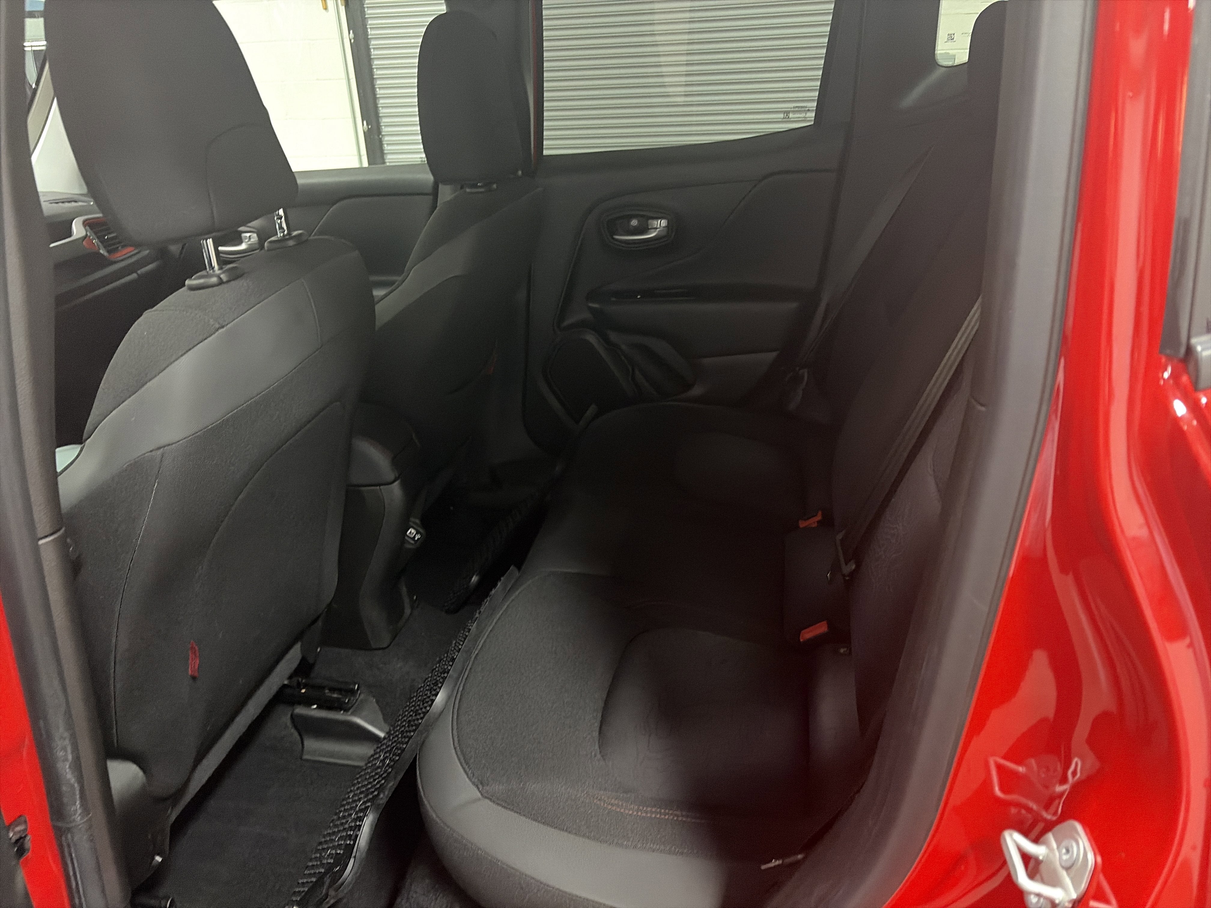 2023 Jeep Renegade Trailhawk